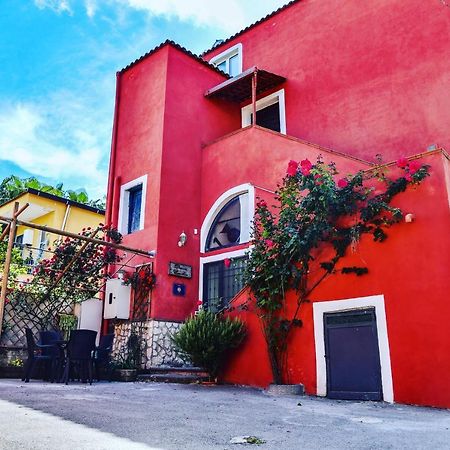 Domus Carolina Villa Помпей Екстериор снимка